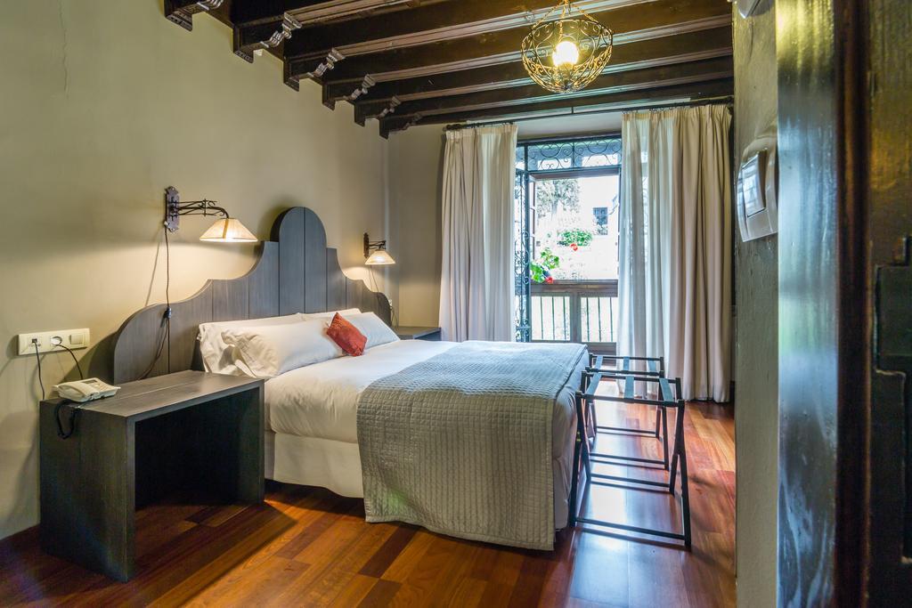 Palacio De Mariana Pineda Granada Cameră foto